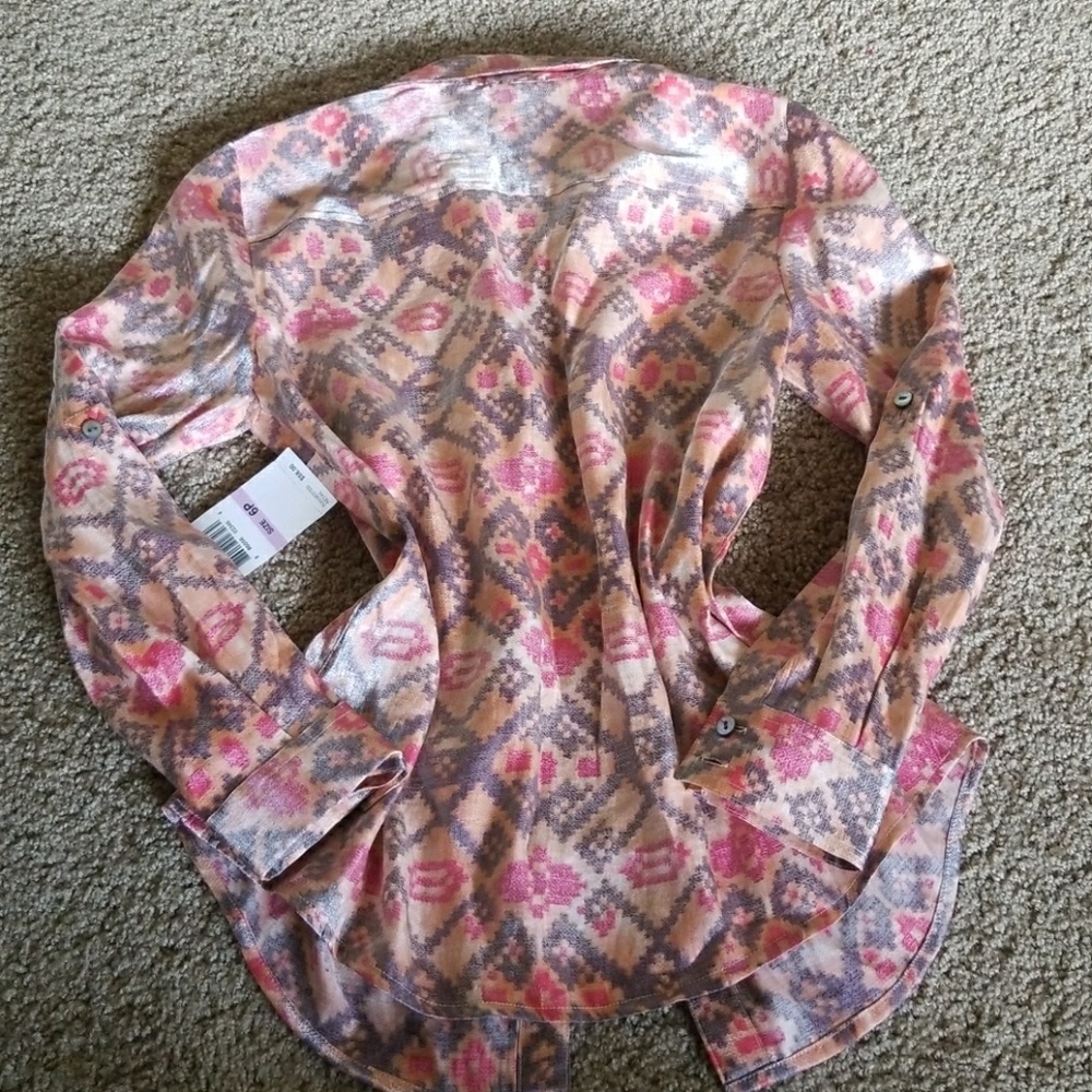 Sold!!!Beautiful print Ruby Rd. petite. - Picture 7 of 8